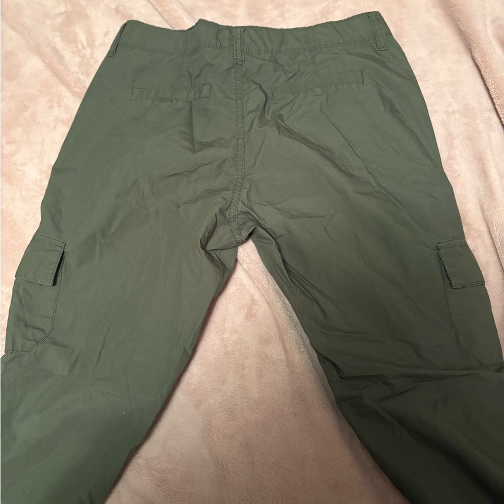 Old Navy Men's Olive Cargo Pants